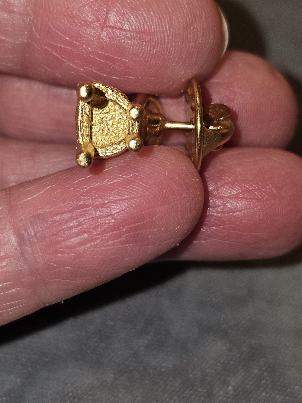 Dior Gold-tone Miniature Chair Brooch with CD Medallion - Picture 10 of 12